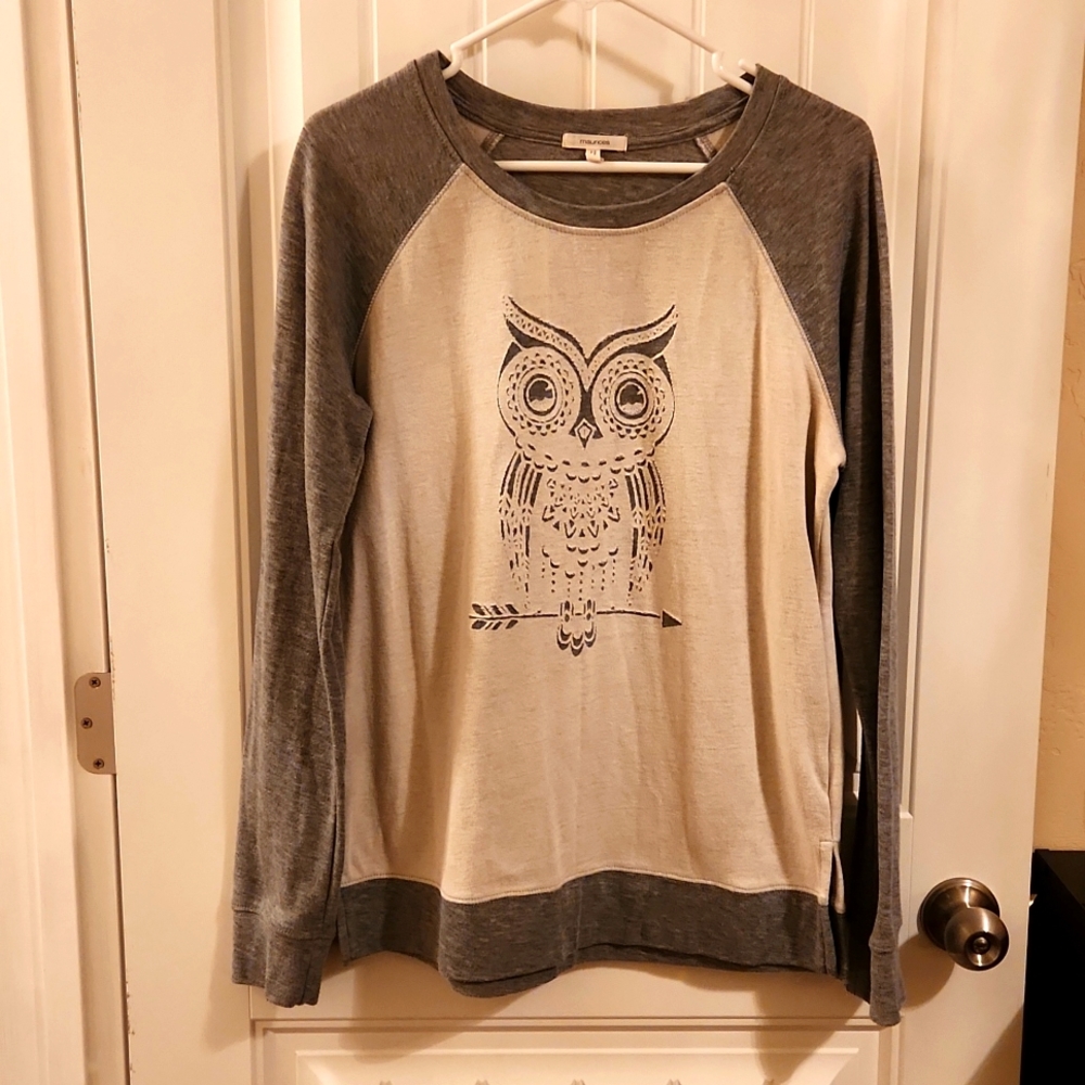 Owl crew neck sweater